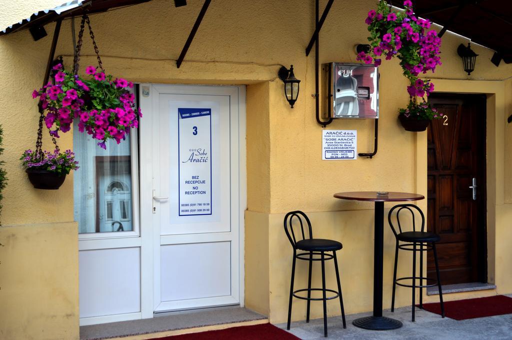 Rooms Aracic Slavonski Brod Exterior foto