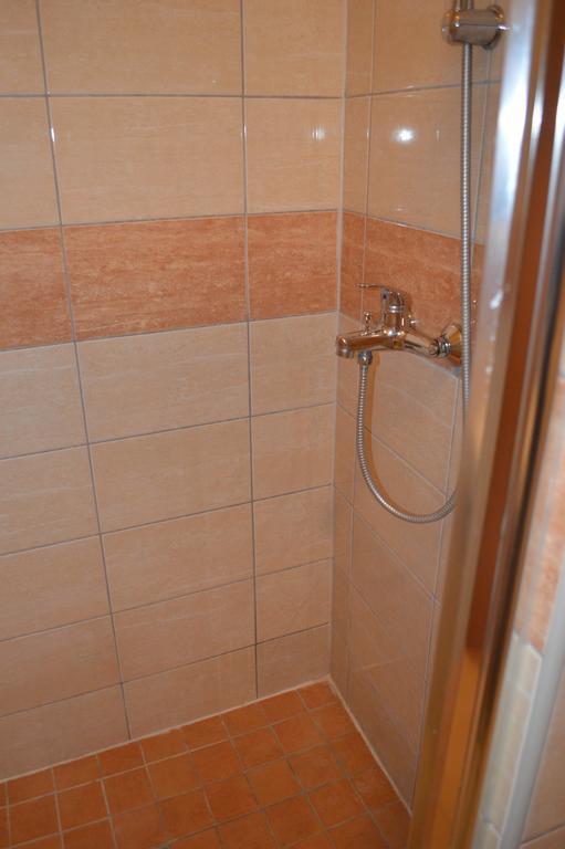 Rooms Aracic Slavonski Brod Exterior foto