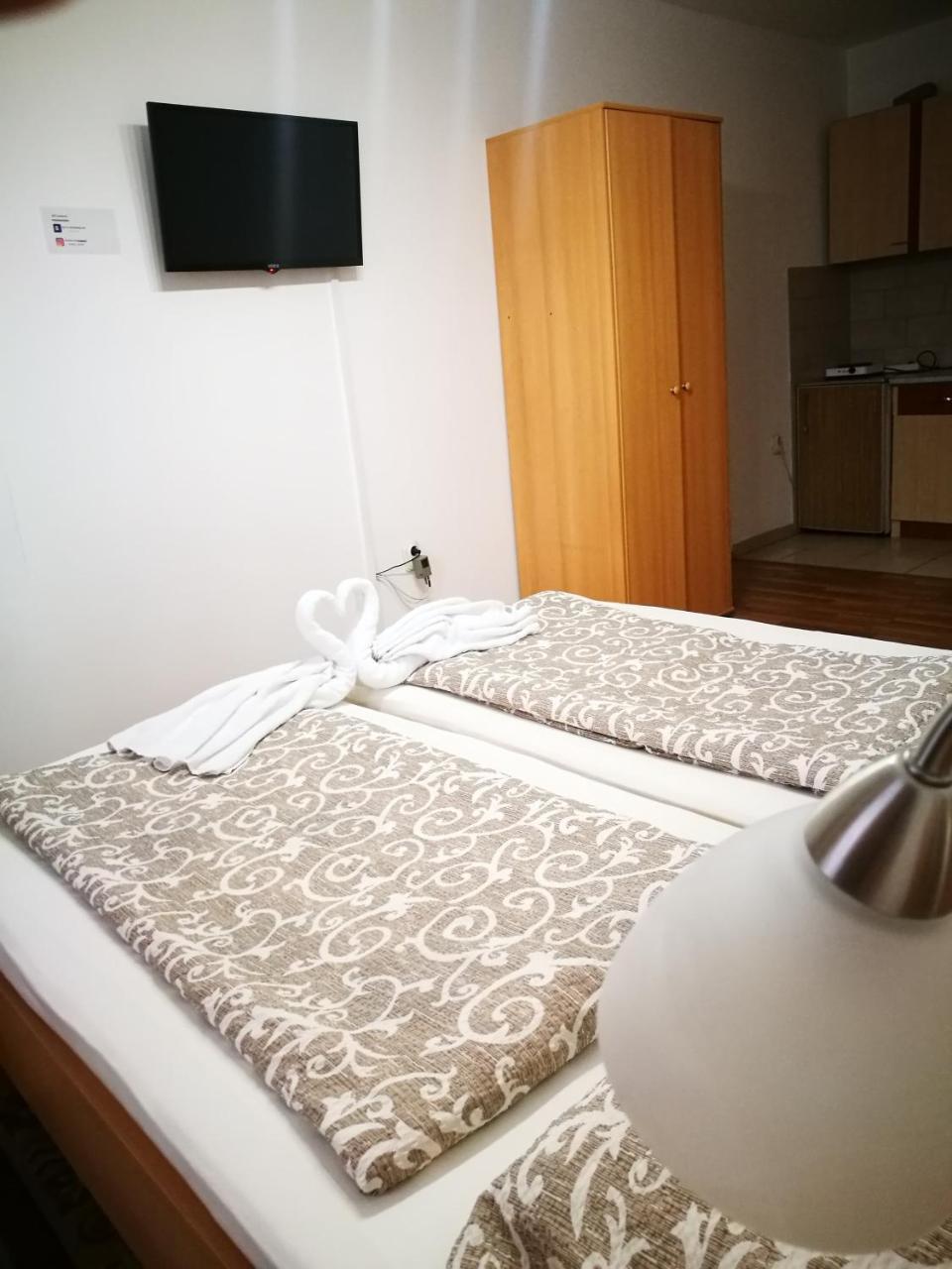 Rooms Aracic Slavonski Brod Exterior foto