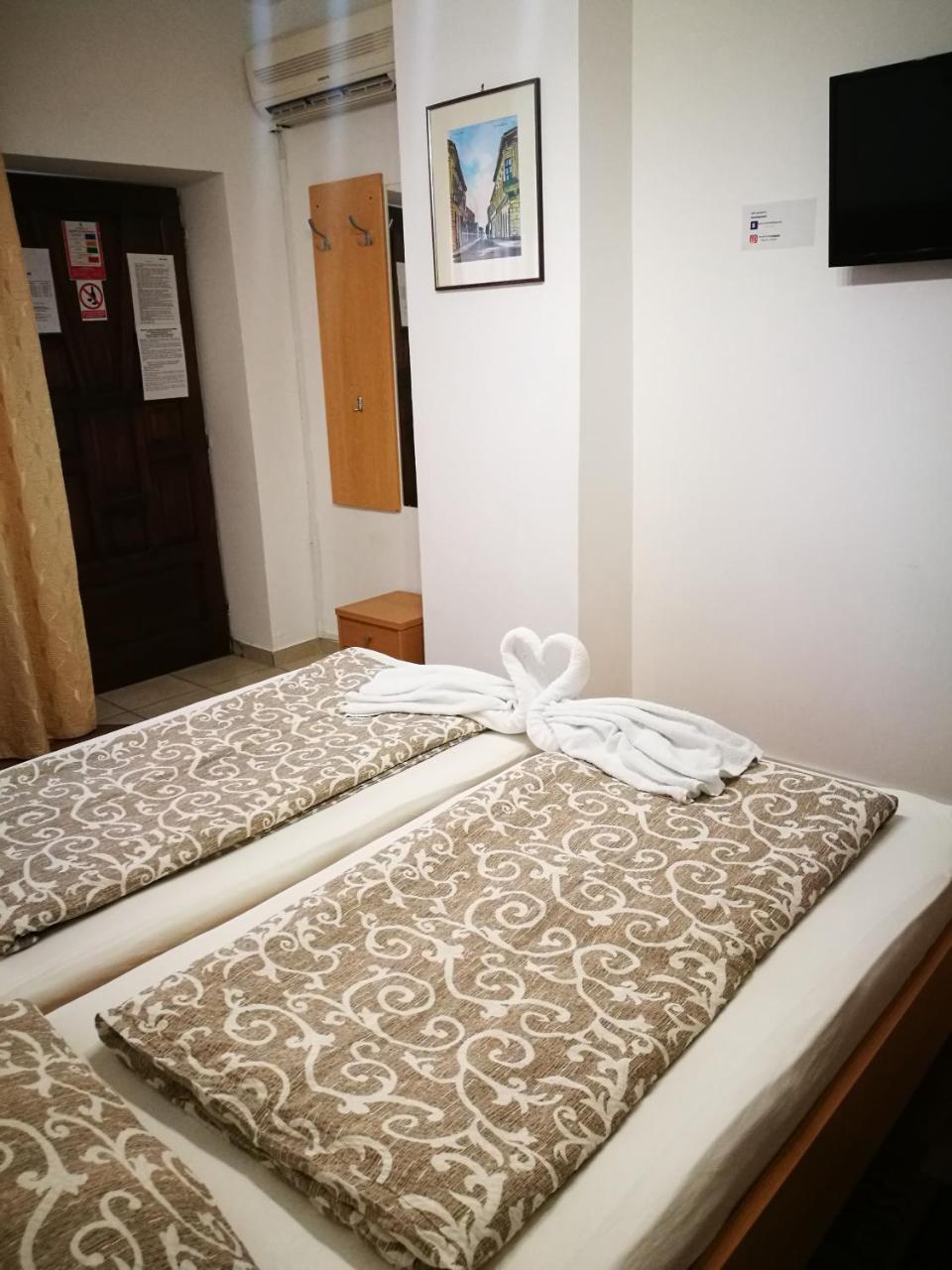 Rooms Aracic Slavonski Brod Exterior foto