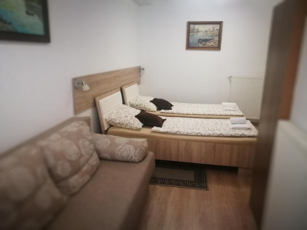 Rooms Aracic Slavonski Brod Exterior foto